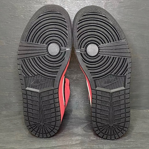 Sold - Picture 5 of 6